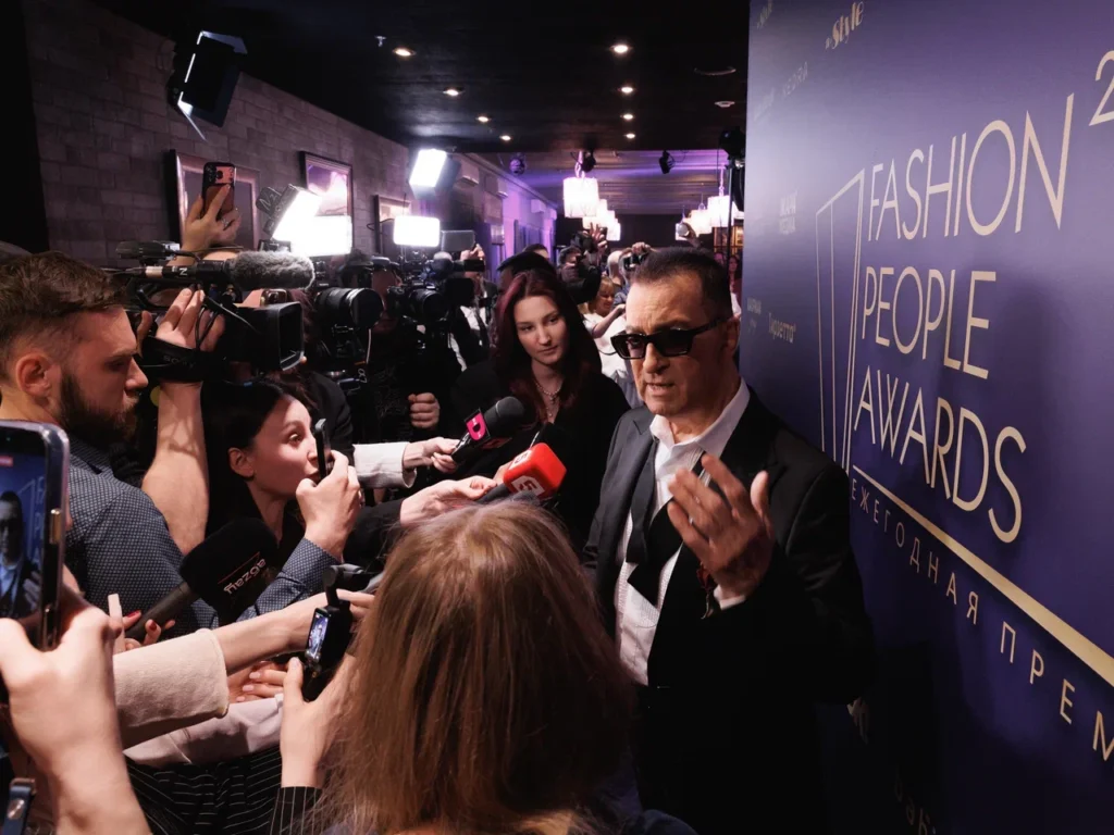 21 апреля в театре танца Аллы Духовой «Todes» прошла легендарная премия FASHION PEOPLE AWARDS.