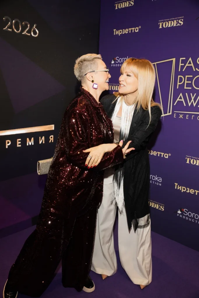 21 апреля в театре танца Аллы Духовой «Todes» прошла легендарная премия FASHION PEOPLE AWARDS.