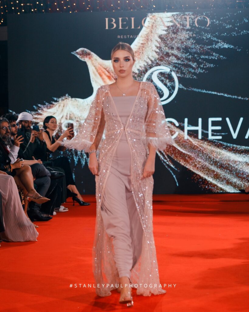 Как прошла премия DUBAI INTERNATIONAL PEOPLE’S AWARDS 2026 и показ от STOPYCHEVA в самом сердце Дубая.