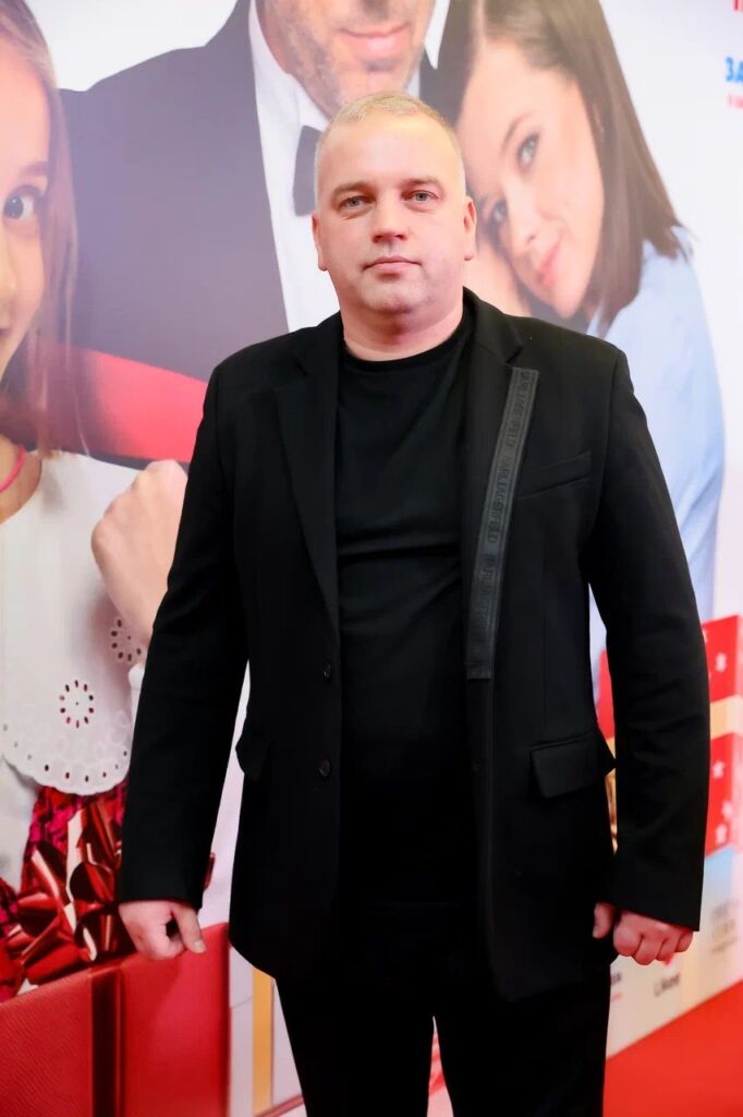 Звезды посетили премьеру фильма «ПАПУ МАМЕ ЗАВЕРНИ»