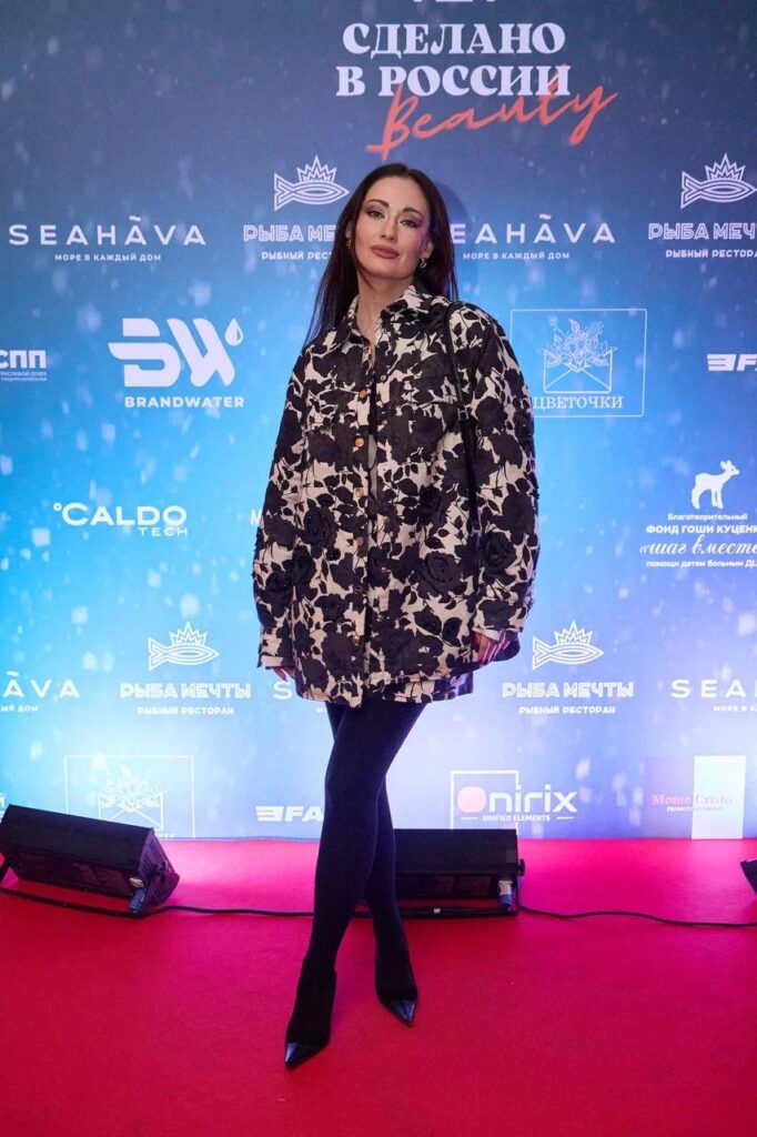 Звезды шоу-бизнеса, спорта, политики и пиара пришли поздравить бренд SEAHAVA с презентацией нового продукта.