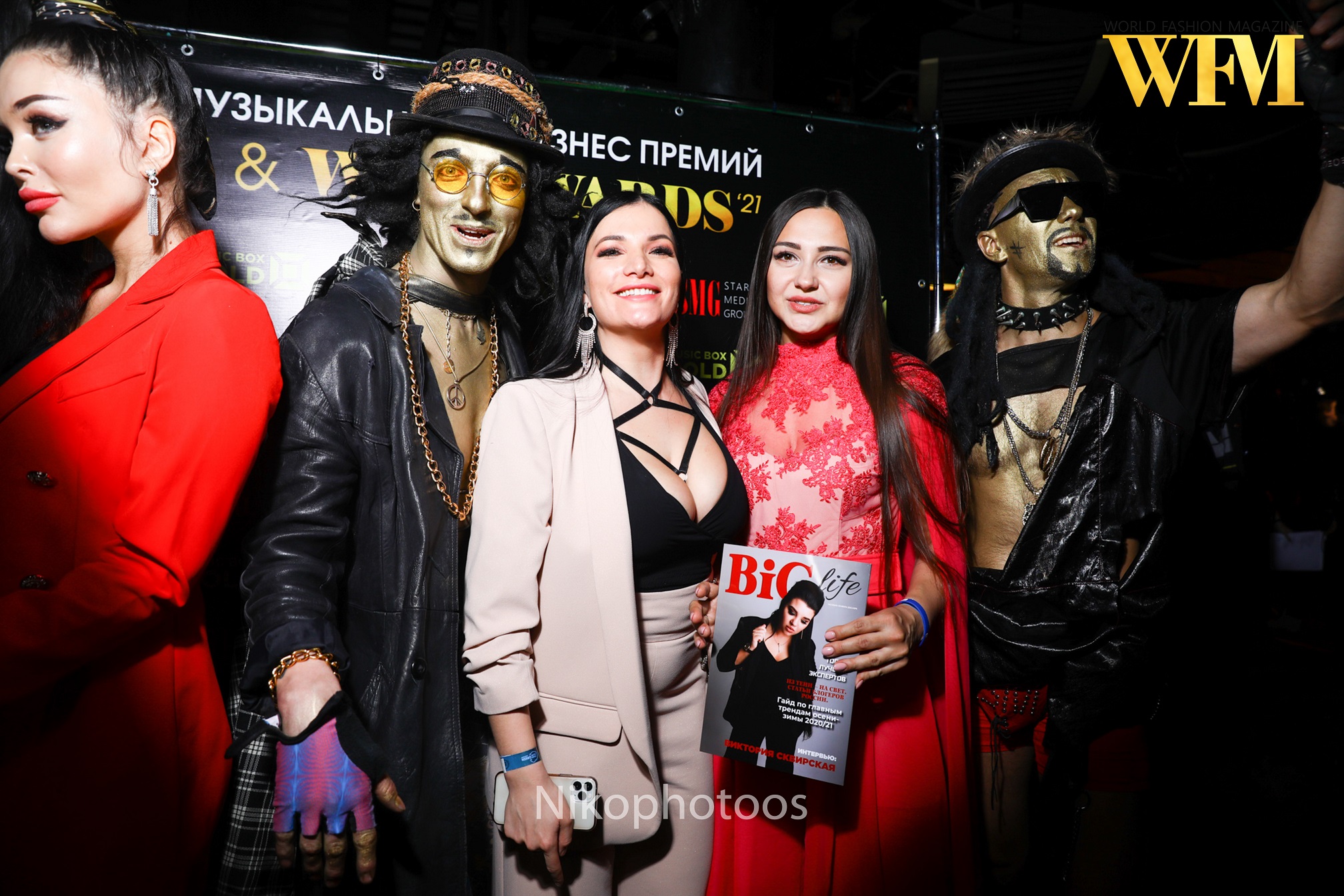 31 января в Москве в концертном зале “Главклуб” прошла очереднаяцеремония вручения ежегодных независимых премий &#171;SMG awards 2021” и“WFM awards 2021”.